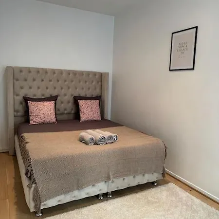 Charmant Appartement Au Moulin Rouge Paris Extérieur photo